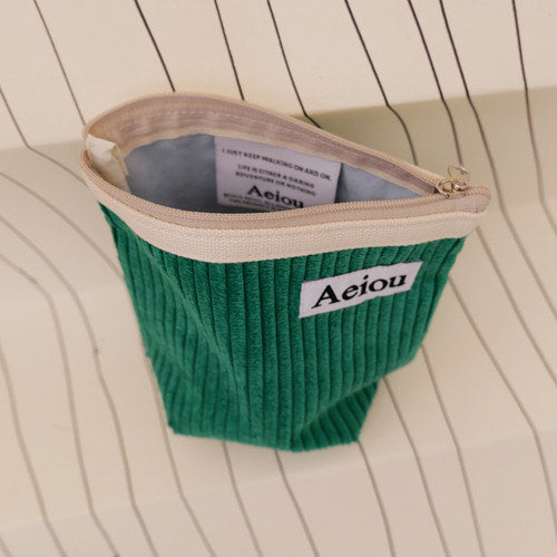 Aeiou Basic Pouch (M size) Holly Tree Garden Corduroy Aeiou  DKshop