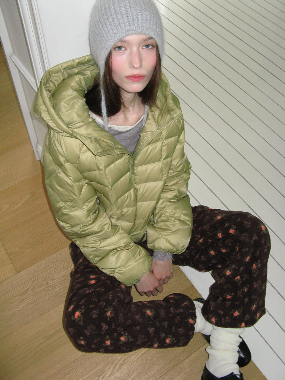 rolarola LIGHT HOODED DOWN JACKET (Jang Wonyoung WEAR) rolarola  DKshop