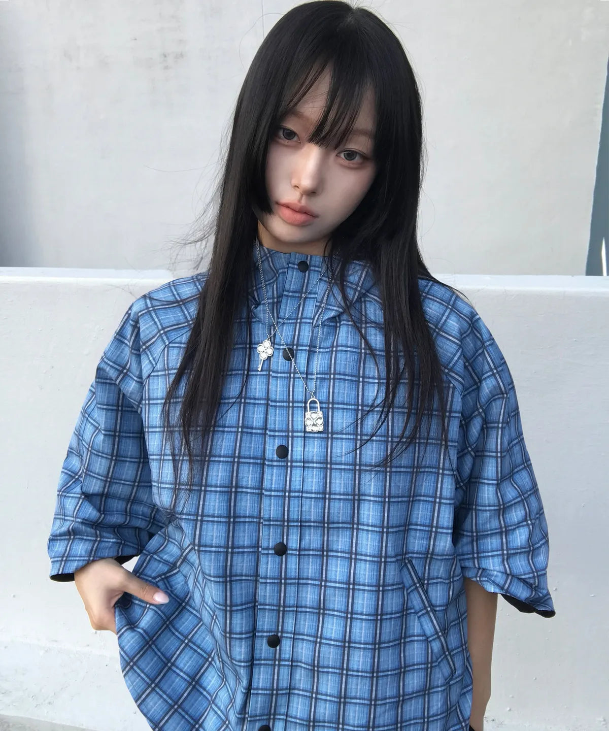 [LUVISTRUE X SHUGO CHARA!] CHECK CAPE BLUE LUVISTRUE  DKshop