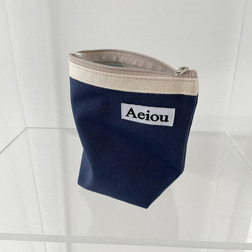 Aeiou Basic Pouch (M size) Indigo blue Aeiou  DKshop