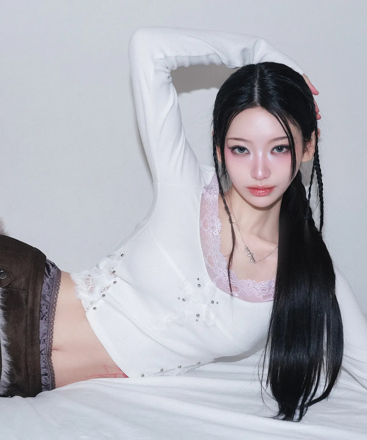 CHERRYQUIRI cross patch lace sleeve 2 color CHERRYQUIRI  DKshop