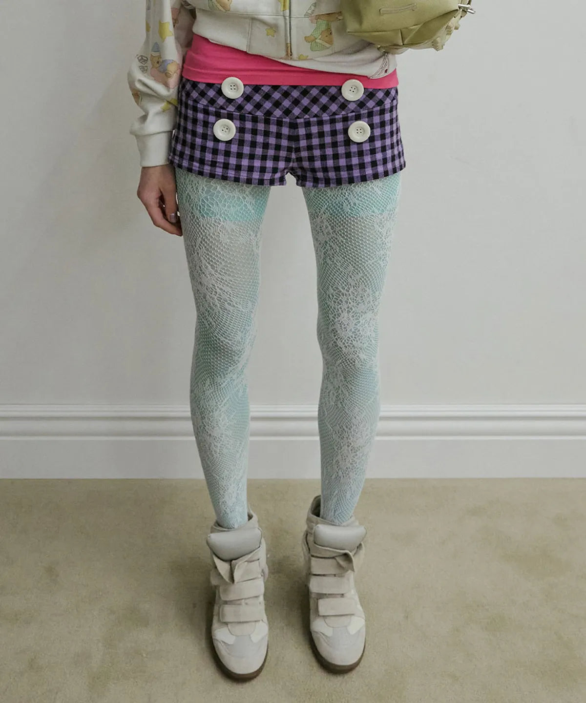 SCULPTOR New Emo Gingham Micro Shorts (ILLIT Moka WEAR) SCULPTOR  DKshop