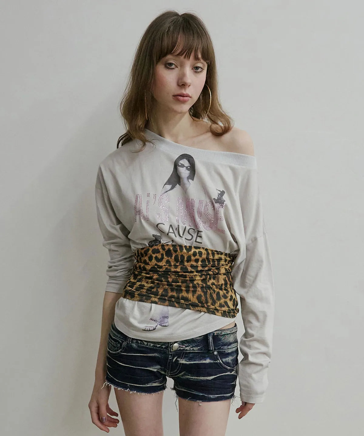 SCULPTOR Urban Muse Tee (ILLIT Wonhee WEAR) SCULPTOR  DKshop