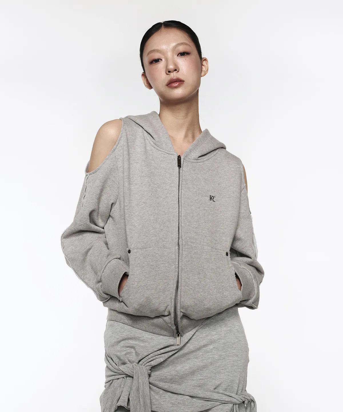 ROCKCAKE Offset Cutout Zip Up Hoodie 2 colors ROCKCAKE  DKshop