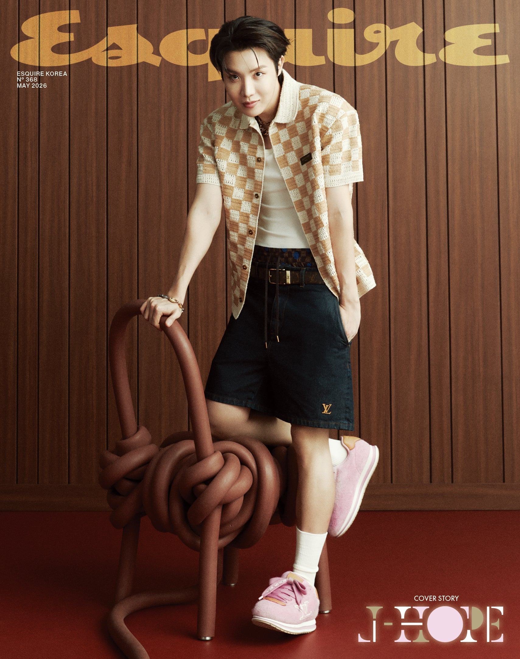 [PRE-ORDER] ESQUIRE KOREA MAGAZINE 2026.05 (COVER : BTS J-HOPE) aespa  DKshop