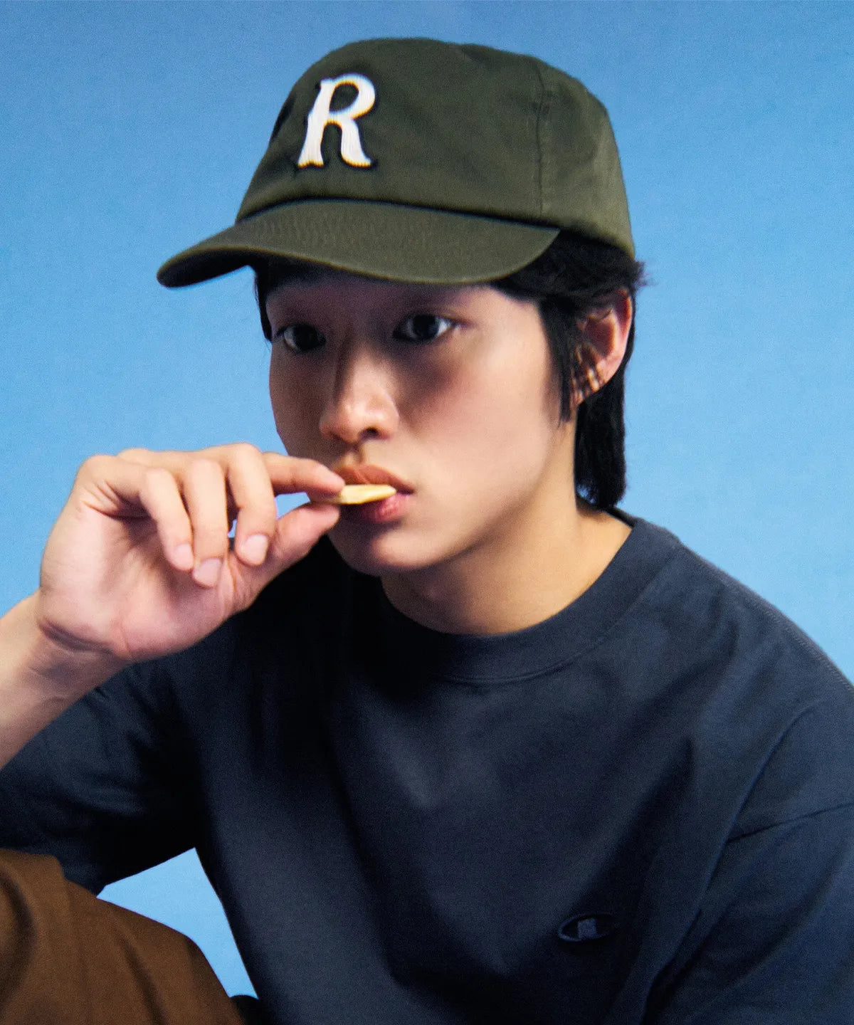 CHAMPION Heritage R Applique Ball Cap (BTS V Wear) CHAMPION  DKshop