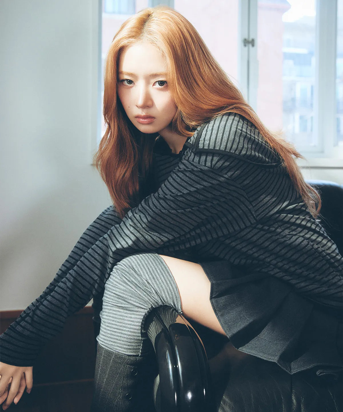 [IVE REI PICK] Miseki SEOUL Diagonal button Layered hoodie Miseki SEOUL  DKshop