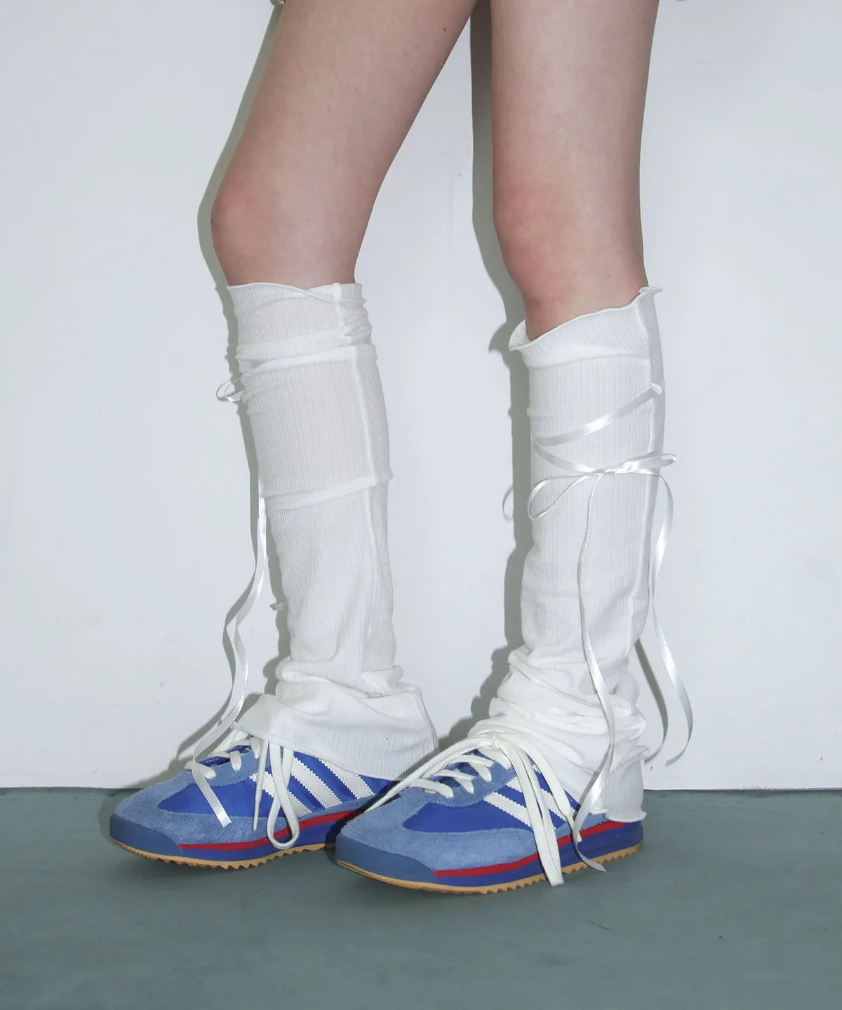 CHERRYQUIRI ribbon tie leg warmer 2 color CHERRYQUIRI  DKshop