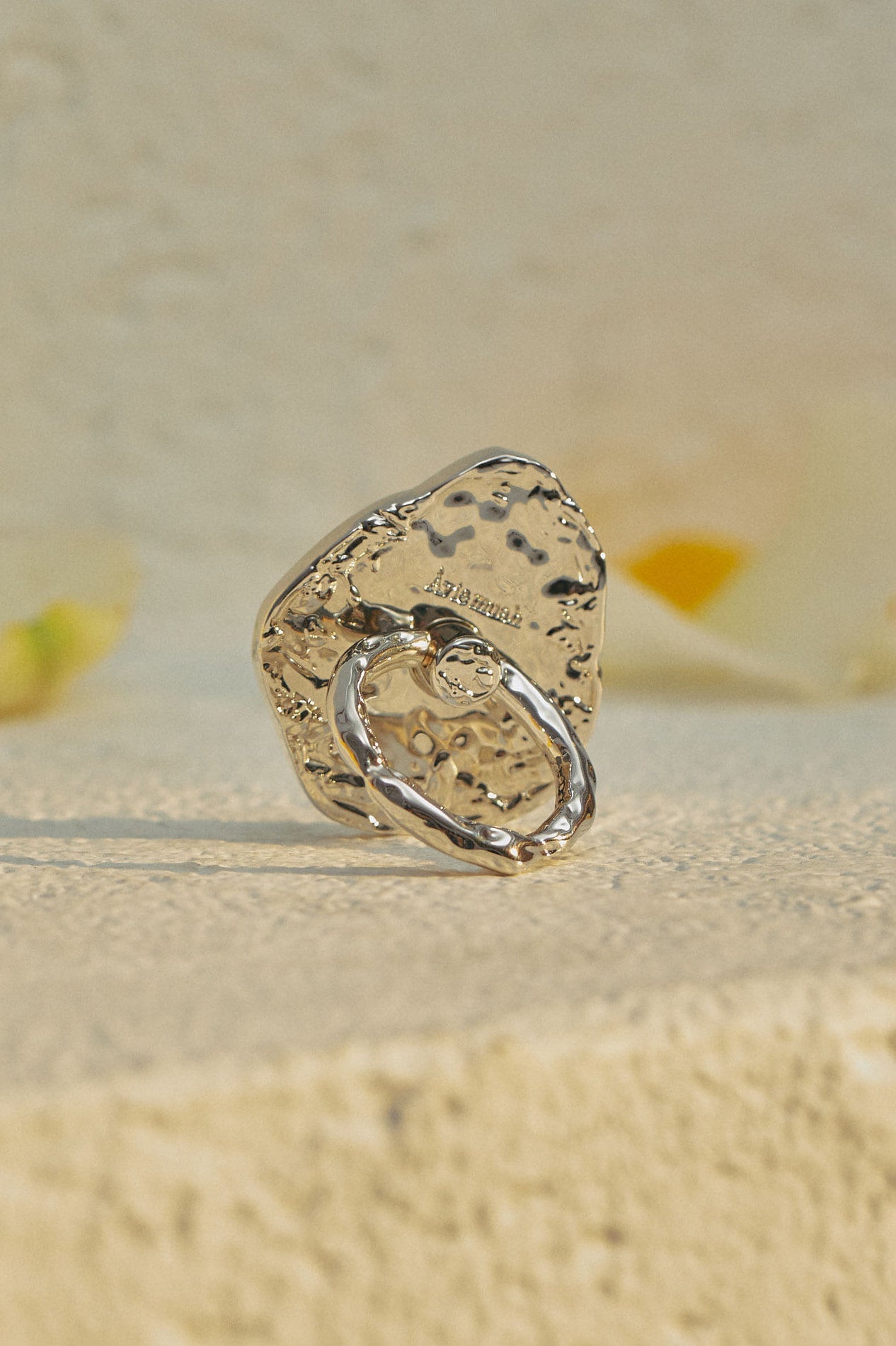 Avie muah Avie  phone grip Avie muah  DKshop