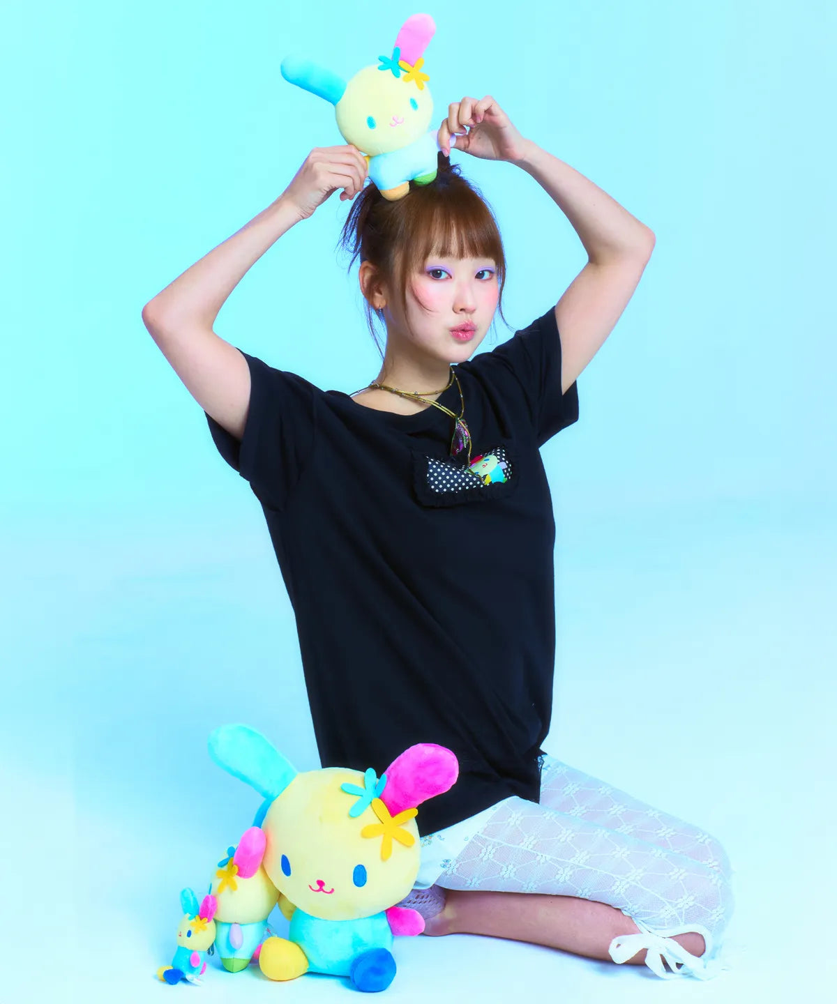 [TUOMIO X SANRIO CHARACTERS] USAHANA OVERSIZED T-SHIRT BLACK TUOMIO  DKshop