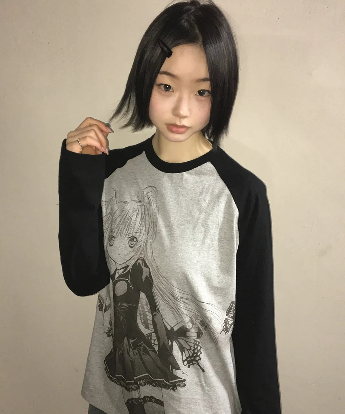 [LUVISTRUE X SHUGO CHARA!] RAGLAN LONG SLEEVE LUVISTRUE  DKshop