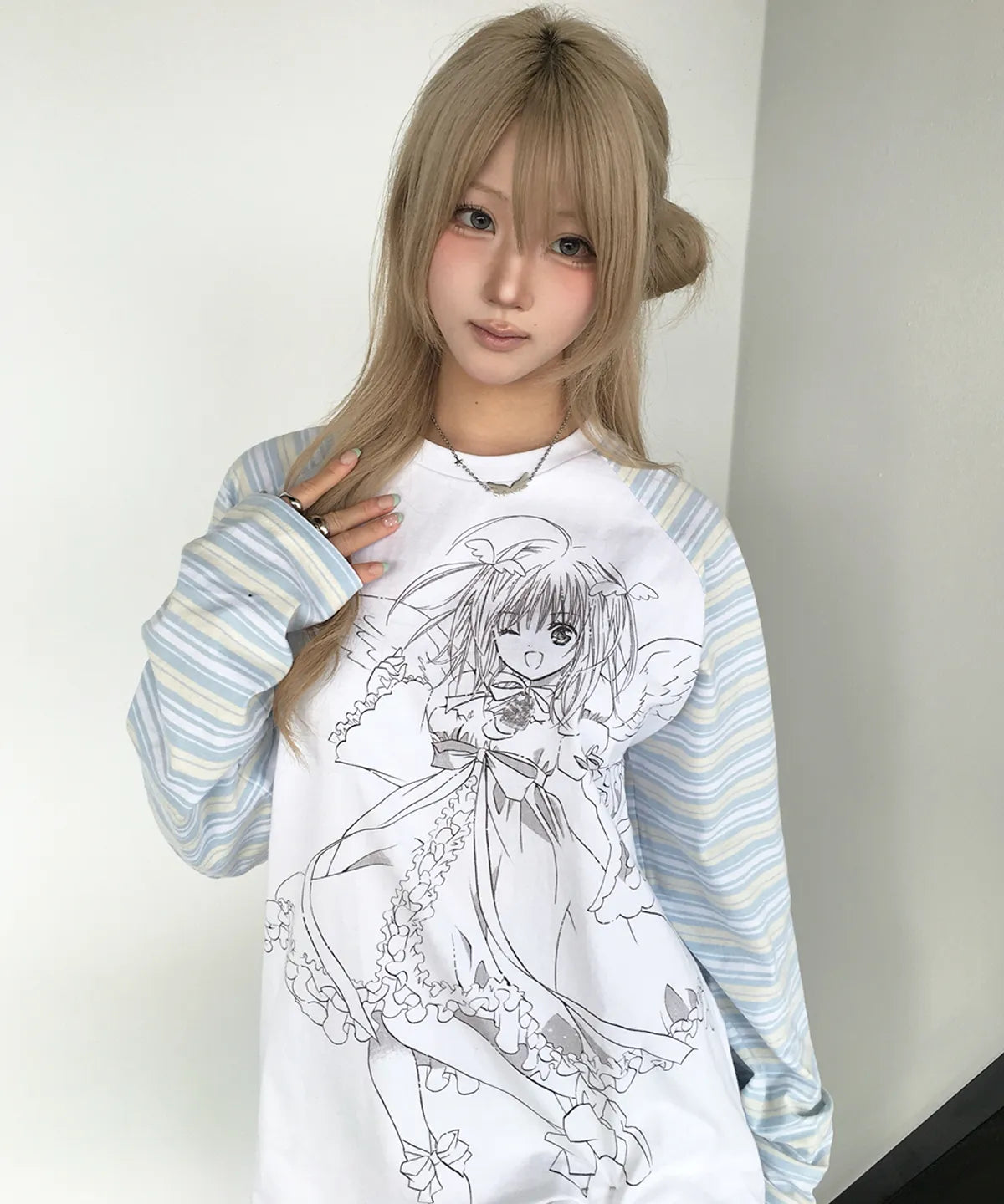 [LUVISTRUE X SHUGO CHARA!] RAGLAN LONG SLEEVE LUVISTRUE  DKshop
