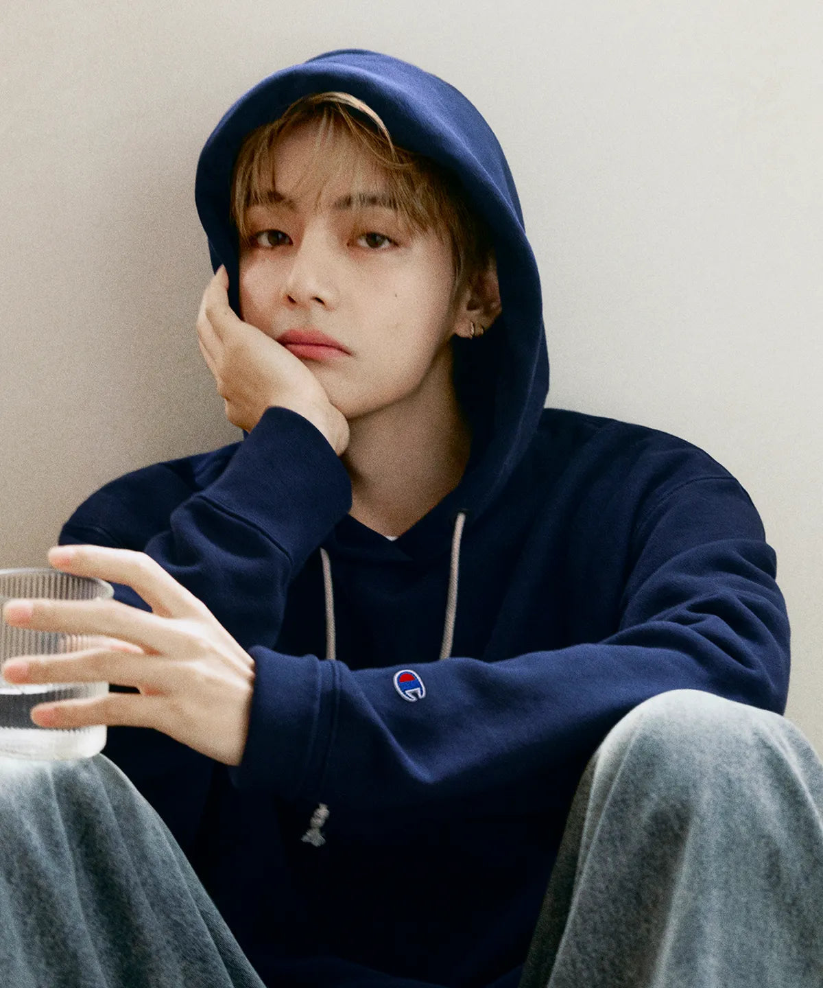 [CHAMPION X V] Reverse Weave Loose-Fit Hoodie CHAMPION  DKshop