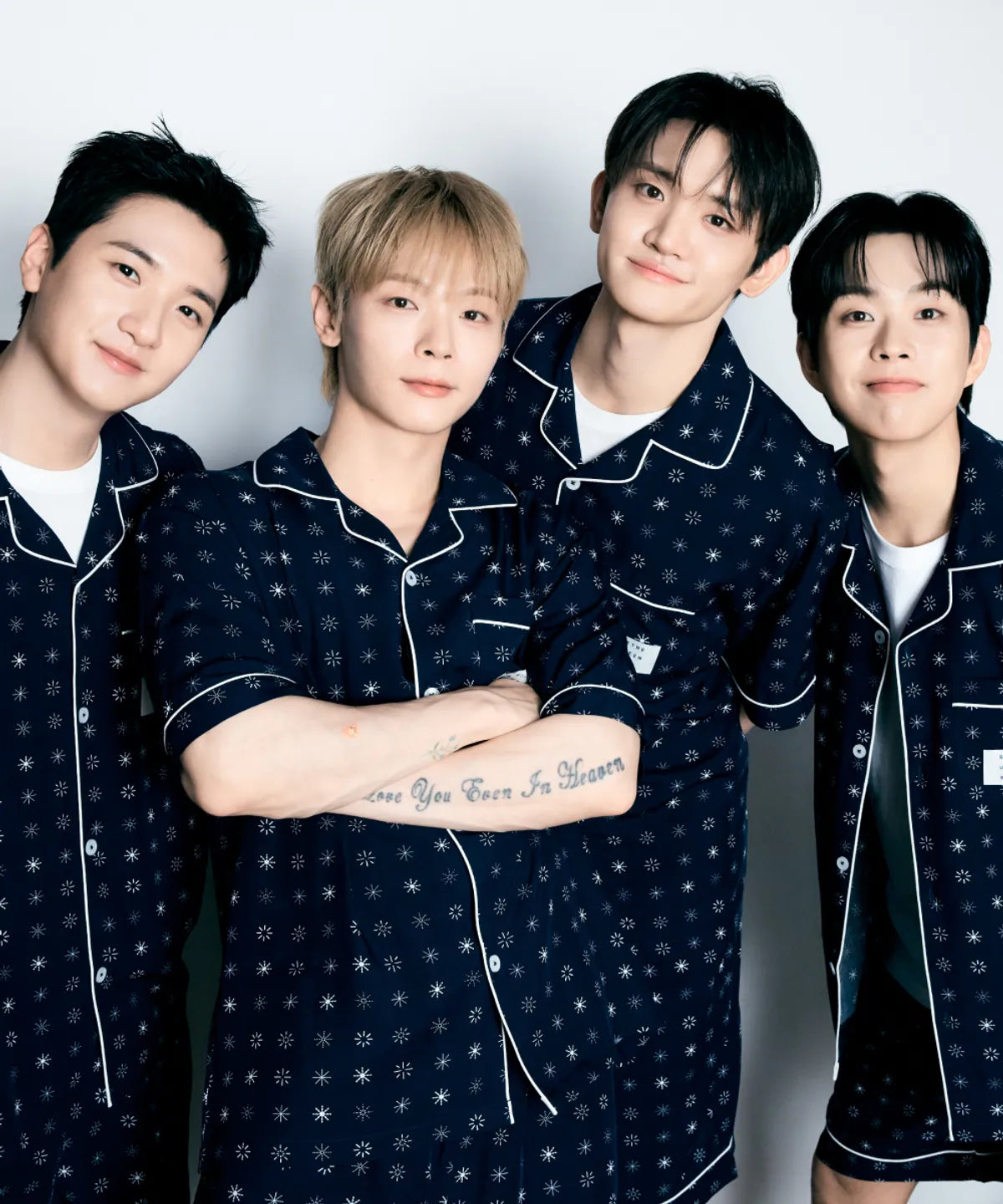 [SPAO X LUCY] Blue Short Sleeve Pajamas Set SPAO  DKshop