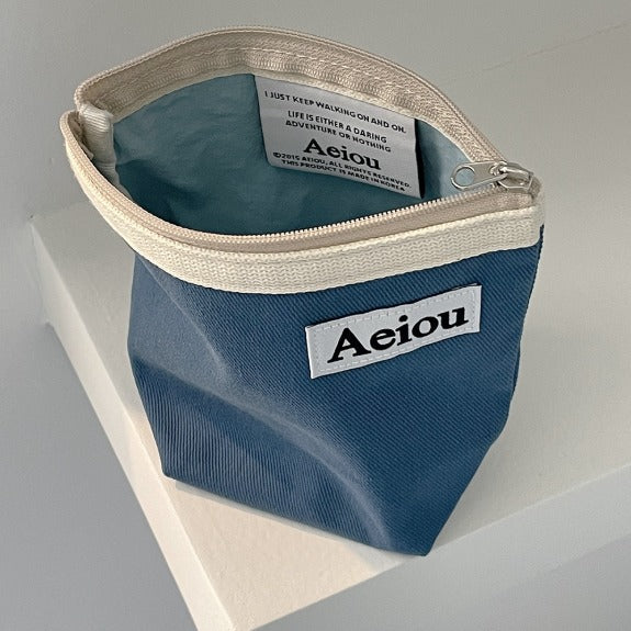 Aeiou Basic Pouch (M size) Evening sky blue Aeiou  DKshop