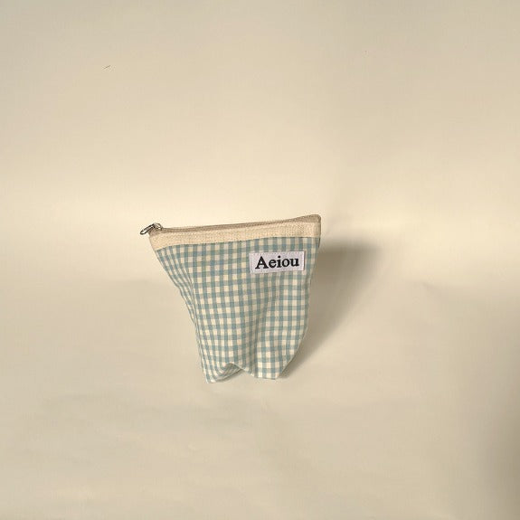 Aeiou Basic Pouch (M size) Soft Water Check