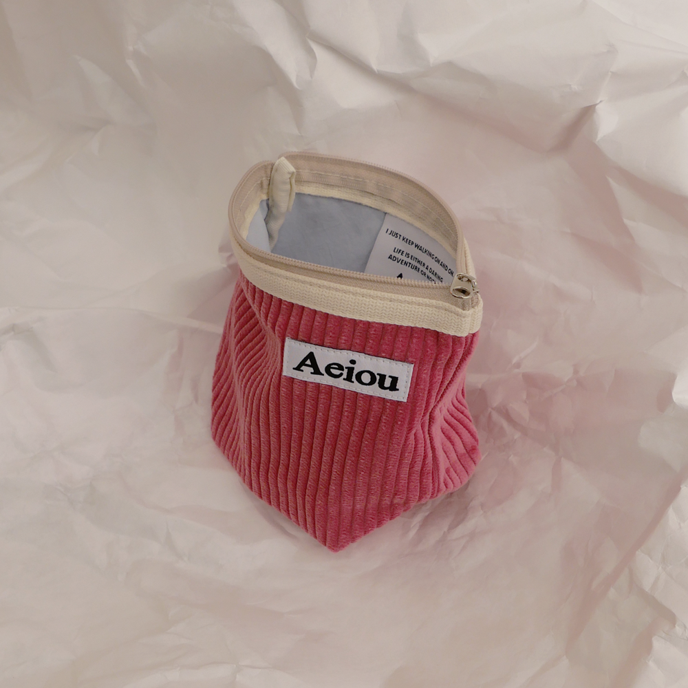 Aeiou Basic Pouch (M size) Aeiou  DKshop