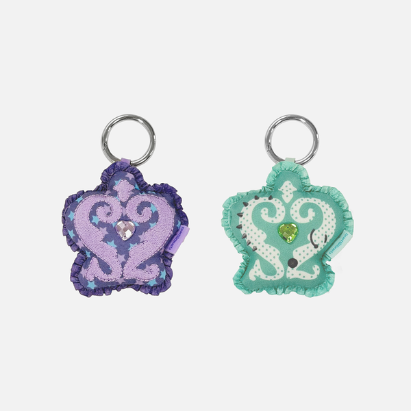 [PRE-ORDER] Hearts2Hearts - [ICONIC HEART] ICONIC HEART KEYRING Hearts2Hearts  DKshop