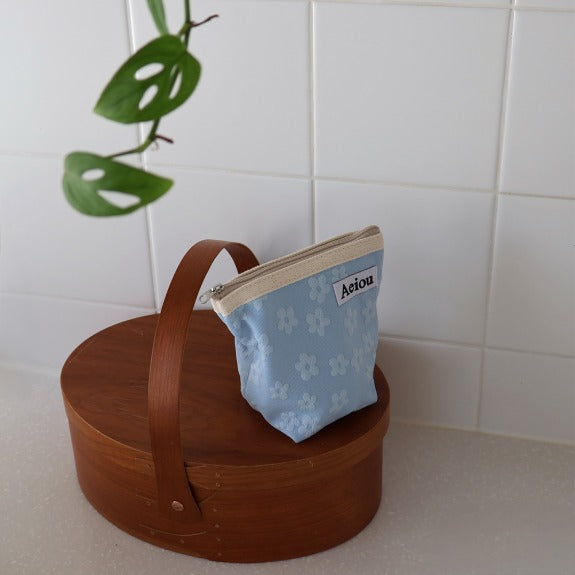 Aeiou Basic Pouch (M size) Jelly Flower Blue Aeiou  DKshop
