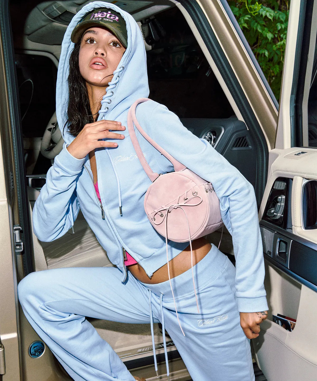 [Gila Archive X hieta] SIDE EYELET SIGNATURE LOGO HOOD ZIP-UP Gila Archive  DKshop