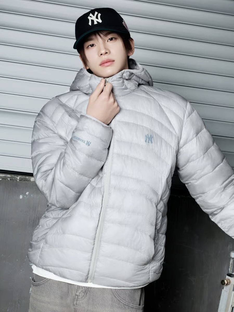[MLB] New York Yankees Curve Air Shell Lightweight Hooded Puffer Jacket (TWS Wear) MLB  DKshop