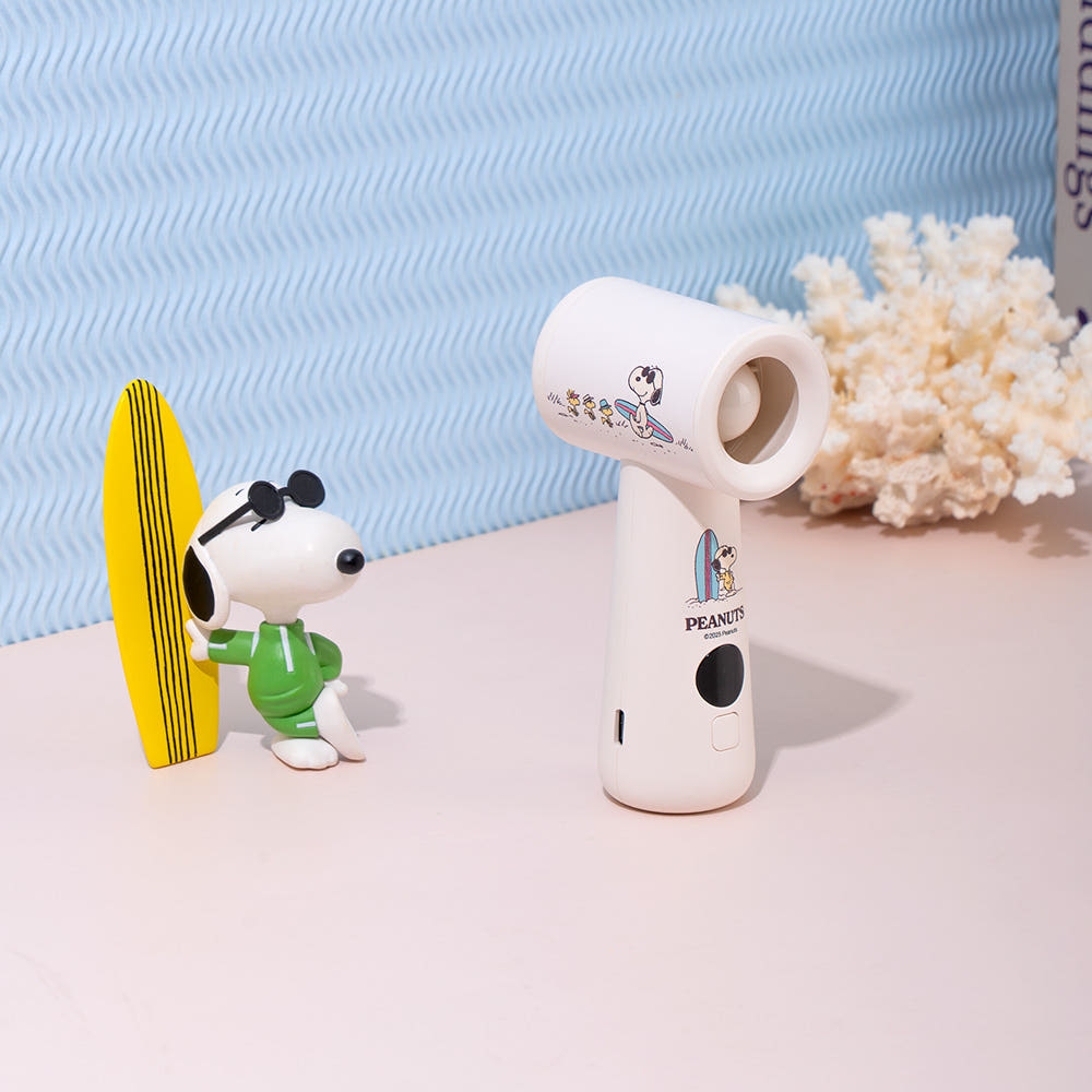 ROYCHE Peanuts Snoopy Mini High-Speed Handheld Fan ROYCHE  DKshop