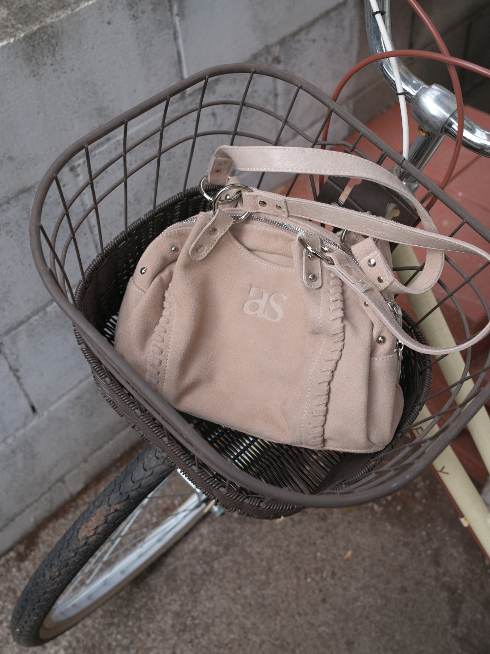 as on BONITA MINI BAG as on  DKshop