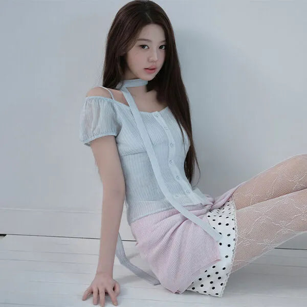 rolarola OFF SHOULDER TIE BLOUSE (Jang Wonyoung WEAR) rolarola  DKshop