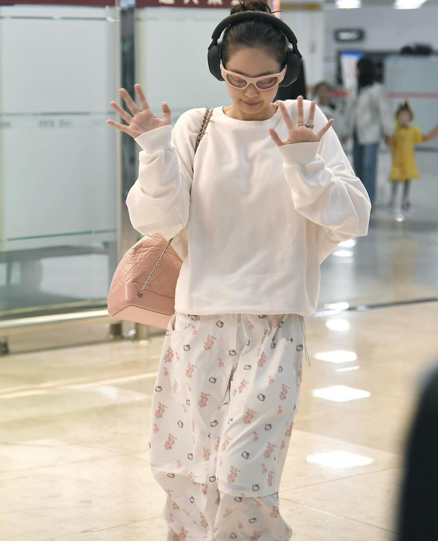 [OPEN YY] Hello Kitty Parachute Pants White (BLACKPINK Jennie Wear) OPEN YY  DKshop