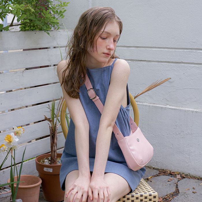 SOMEWHERE BUTTER. fle two-way bag SOMEWHERE BUTTER.  DKshop