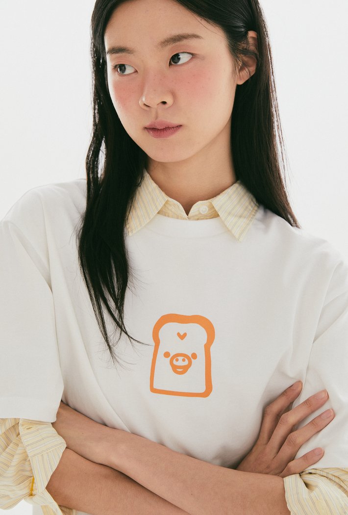 [SPAO X Rilakkuma] Short Sleeves T-Shirt SPAO  DKshop