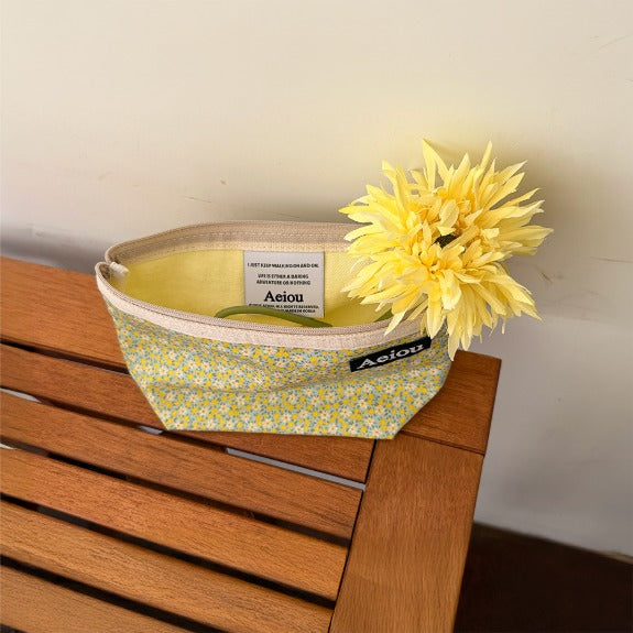 Aeiou Basic Pouch (L size) Tiny Wild Flower Lemon Aeiou  DKshop