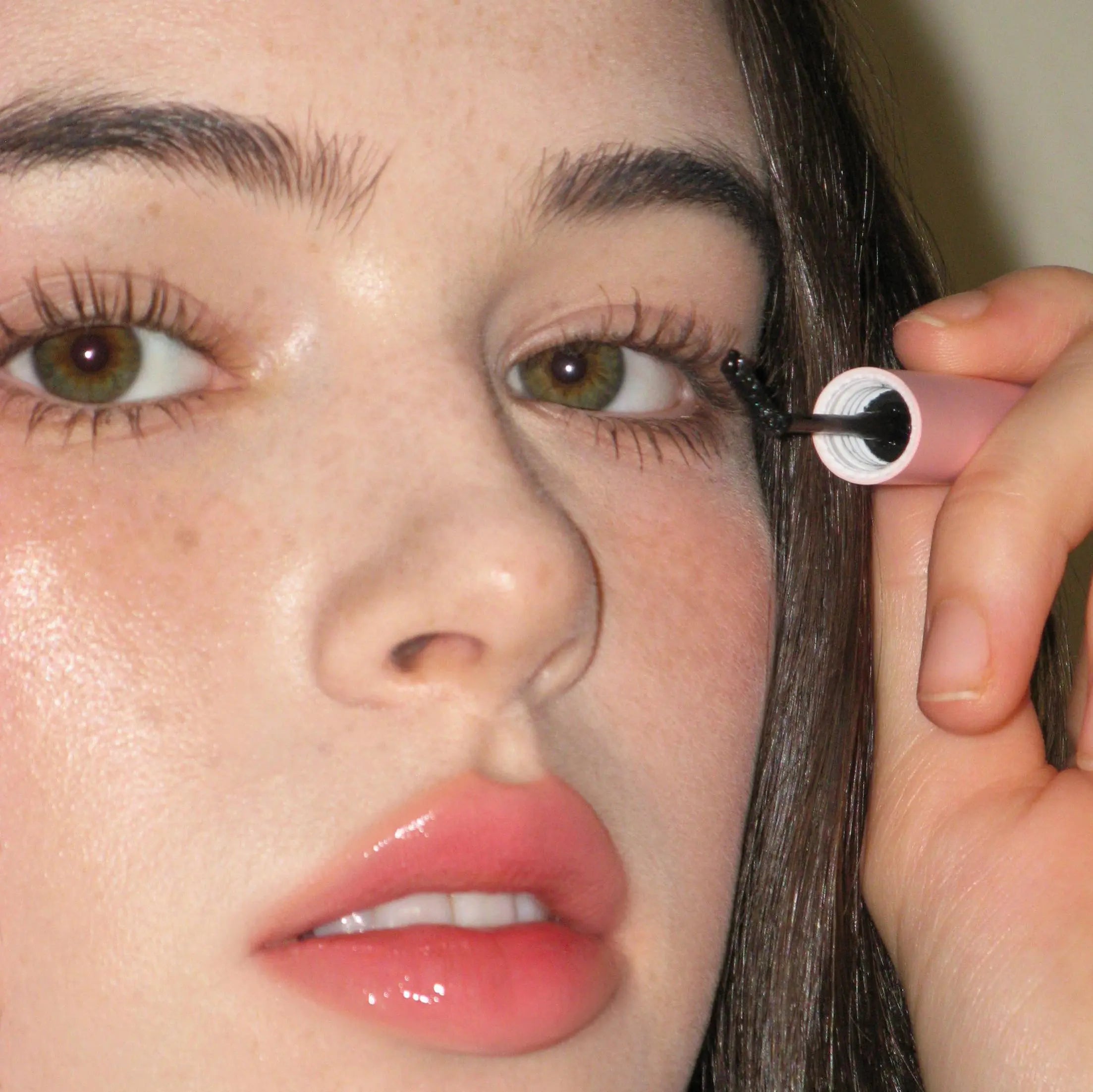 AOU ALL DAY MASCARA AOU  DKshop