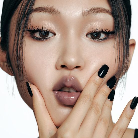 TWO SLASH FOUR GLAZE LIP CHANGER TWO SLASH FOUR  DKshop