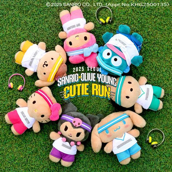 Olive Young x Sanrio] CUTIE RUN Doll Keyring