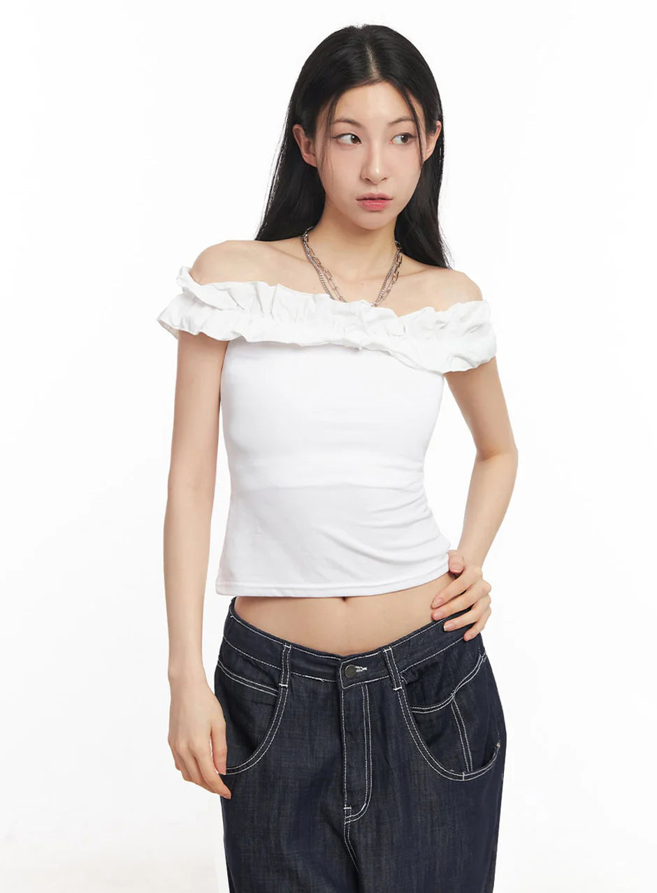 LEWKIN Frill Off-Shoulder Crop Top LEWKIN  DKshop