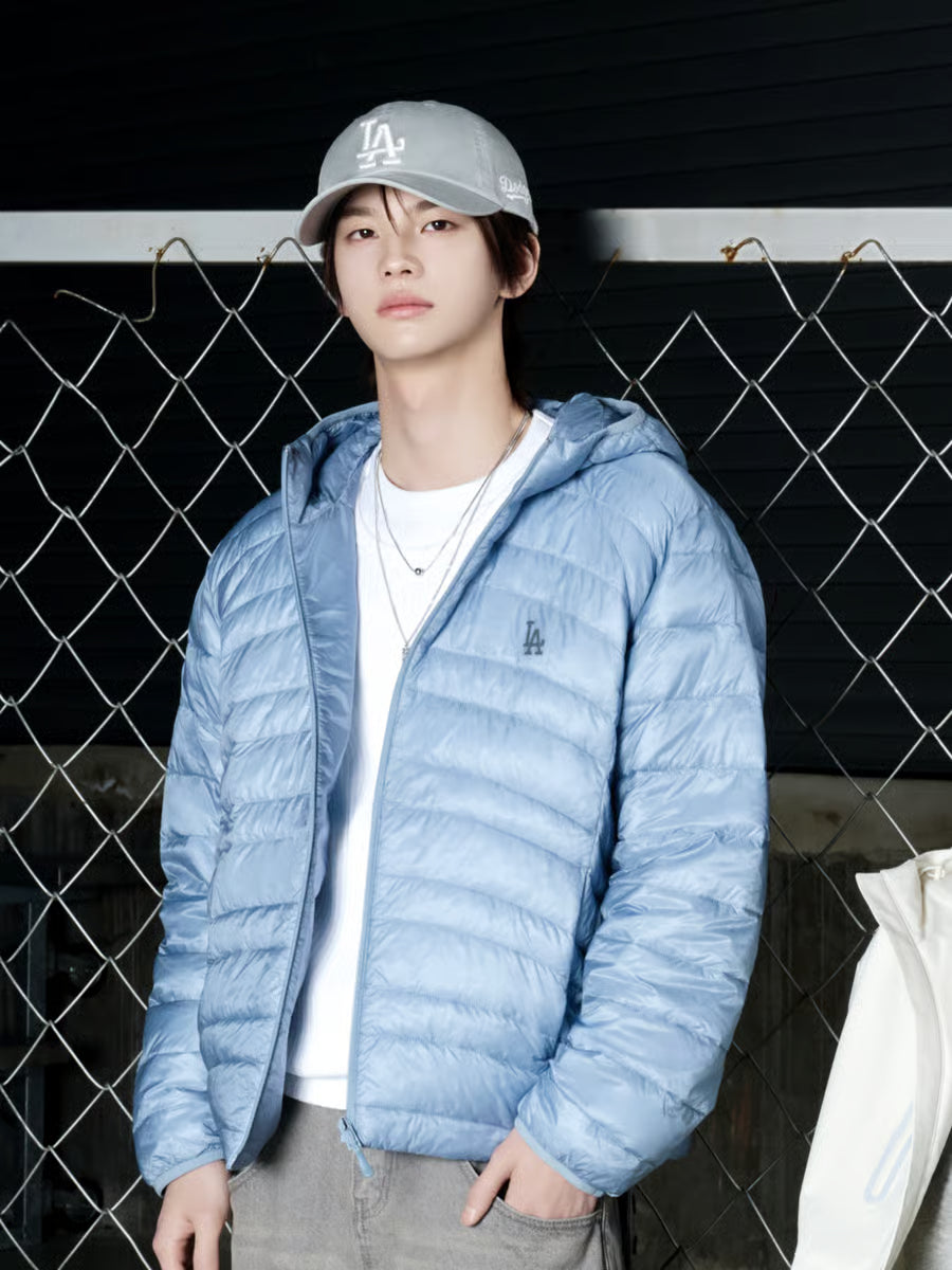 [MLB] New York Yankees Curve Air Shell Lightweight Hooded Puffer Jacket (TWS Wear) MLB  DKshop