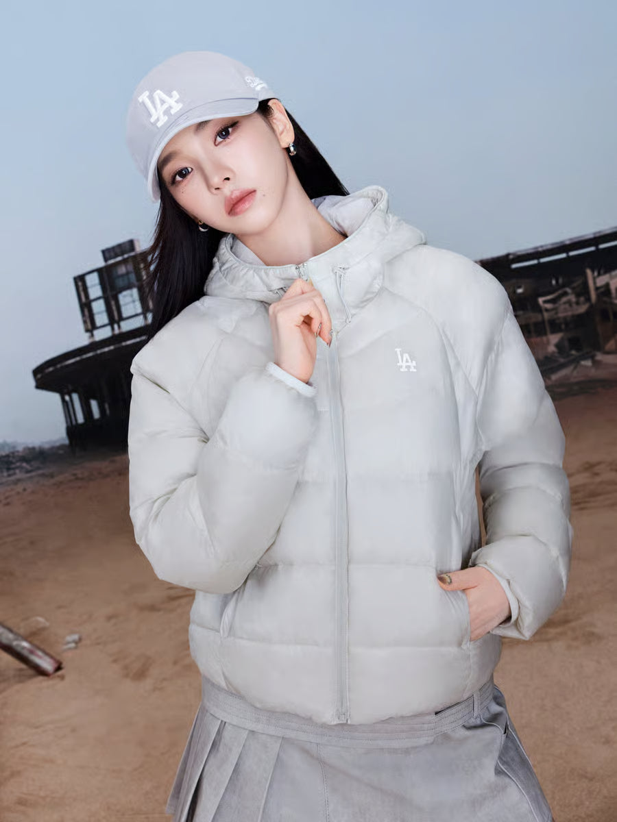 [MLB] Women's LA Dodgers Lightweight Hooded Curve Puffer Jacket (Karina Wear) New Balance  DKshop