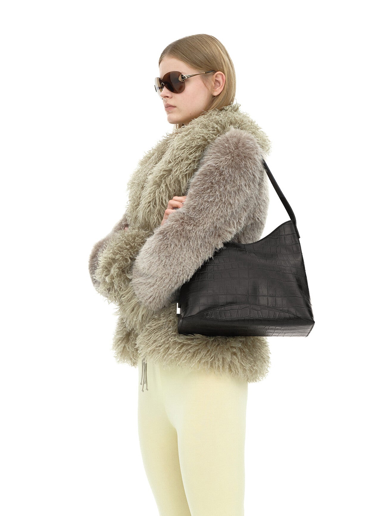 OSOI EGG HOBO BAG OSOI  DKshop