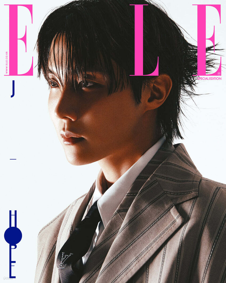 [PRE-ORDER] ELLE KOREA MAGAZINE SPECIAL EDITION 2025.12 (COVER : BTS J-HOPE) BTS  DKshop