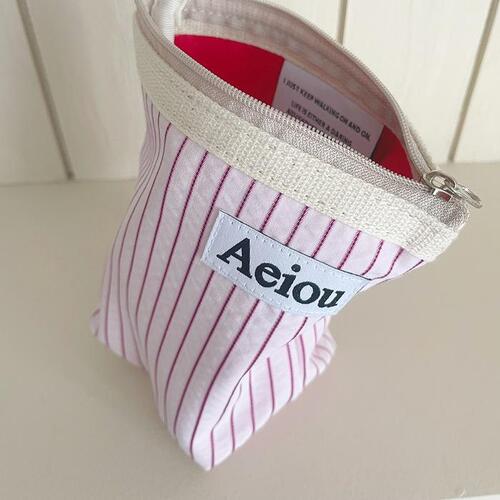 Aeiou Basic Pouch (M size) Strawberry Stripe Aeiou  DKshop