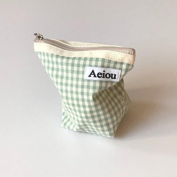 Aeiou Basic Pouch (M size) Aeiou  DKshop