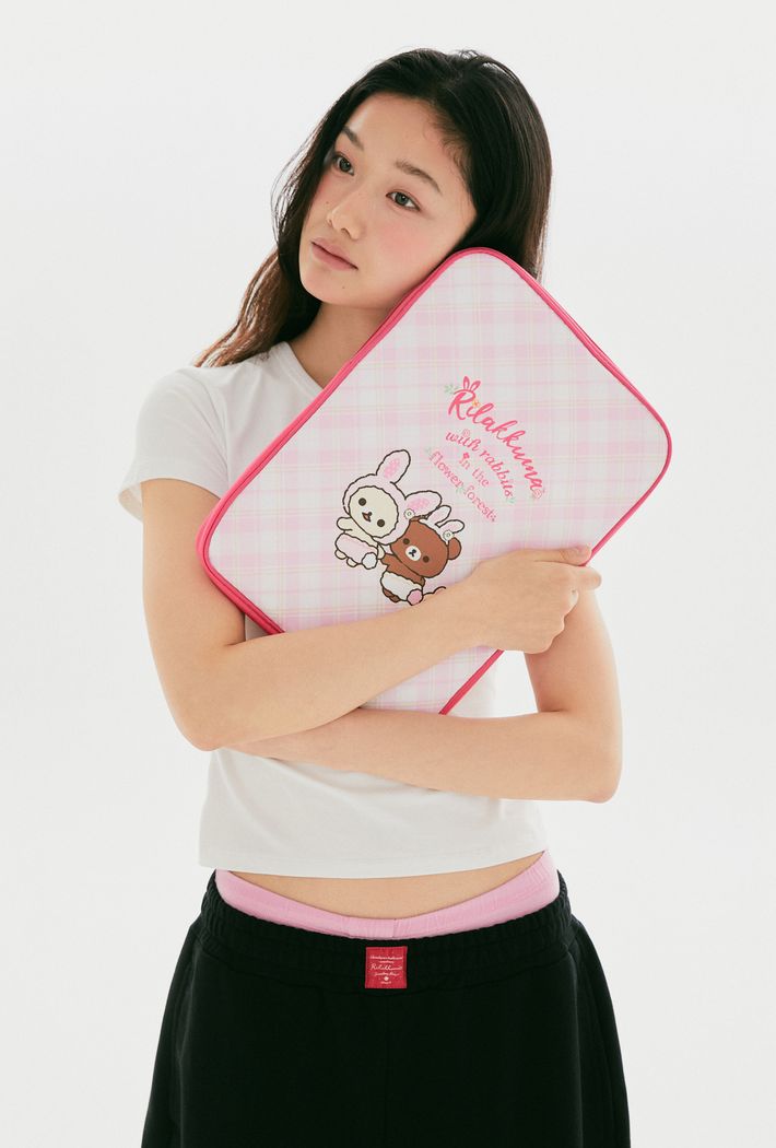 [SPAO X Rilakkuma] Pink Laptop Pouch SPAO  DKshop