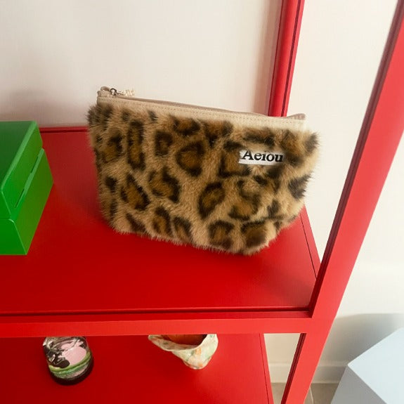 Aeiou Basic Pouch (L size) Fur Leopard Aeiou  DKshop