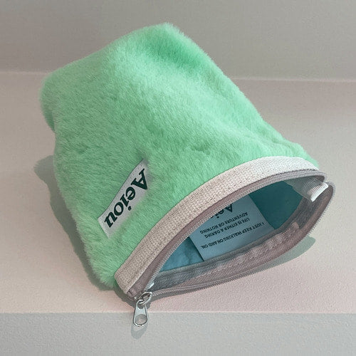 Aeiou Basic Pouch (M size) Fur Mint Green Aeiou  DKshop