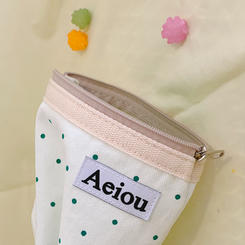 Aeiou Basic Pouch (M size) Candy Dot Green Aeiou  DKshop
