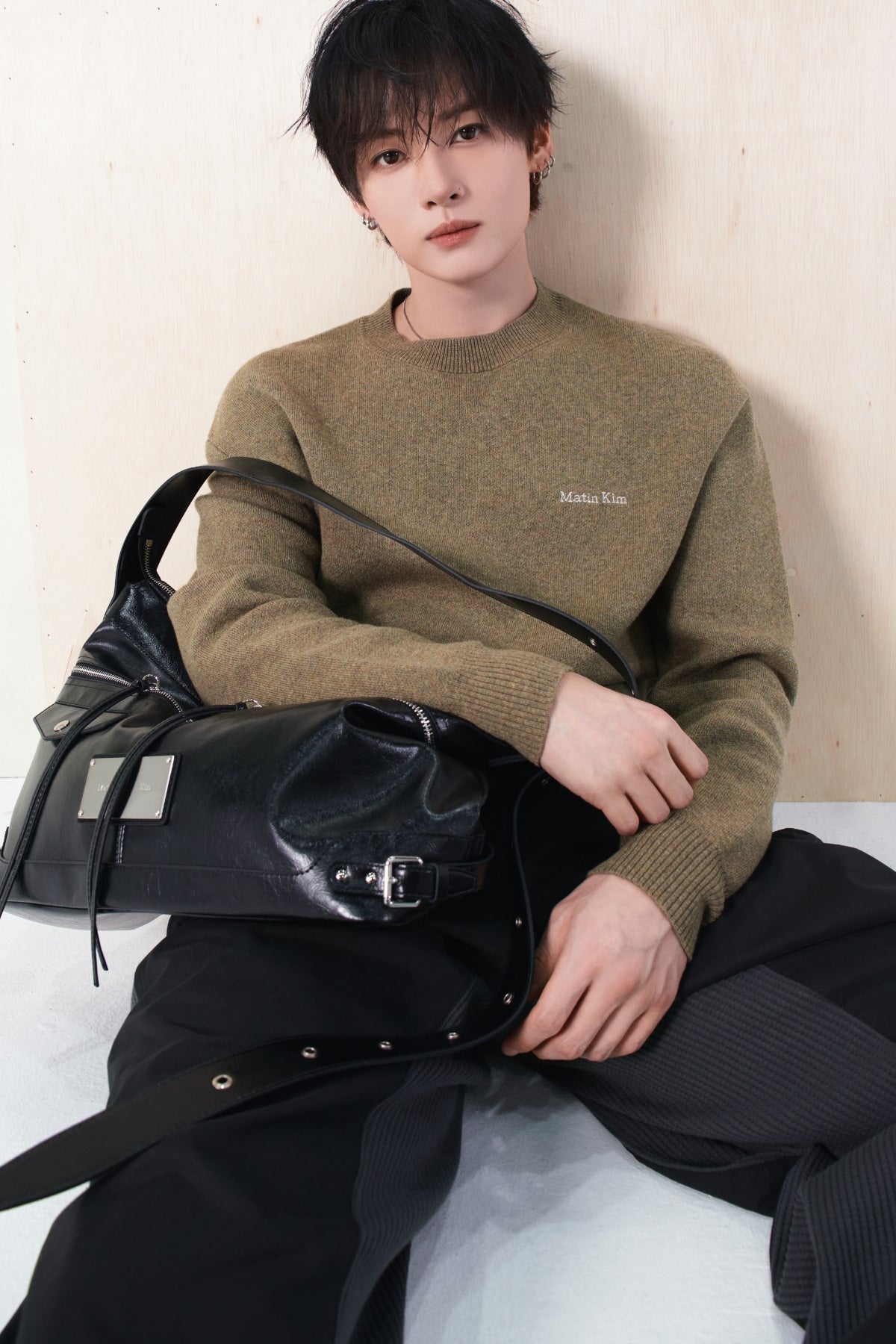 [Matin Kim X LEE KNOW] SIDE BUCKLE BIKER BIG BAG Matin Kim  DKshop