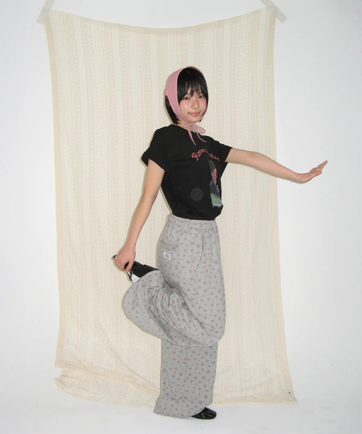 ronron Floral Wide Sweat Pants ronron  DKshop