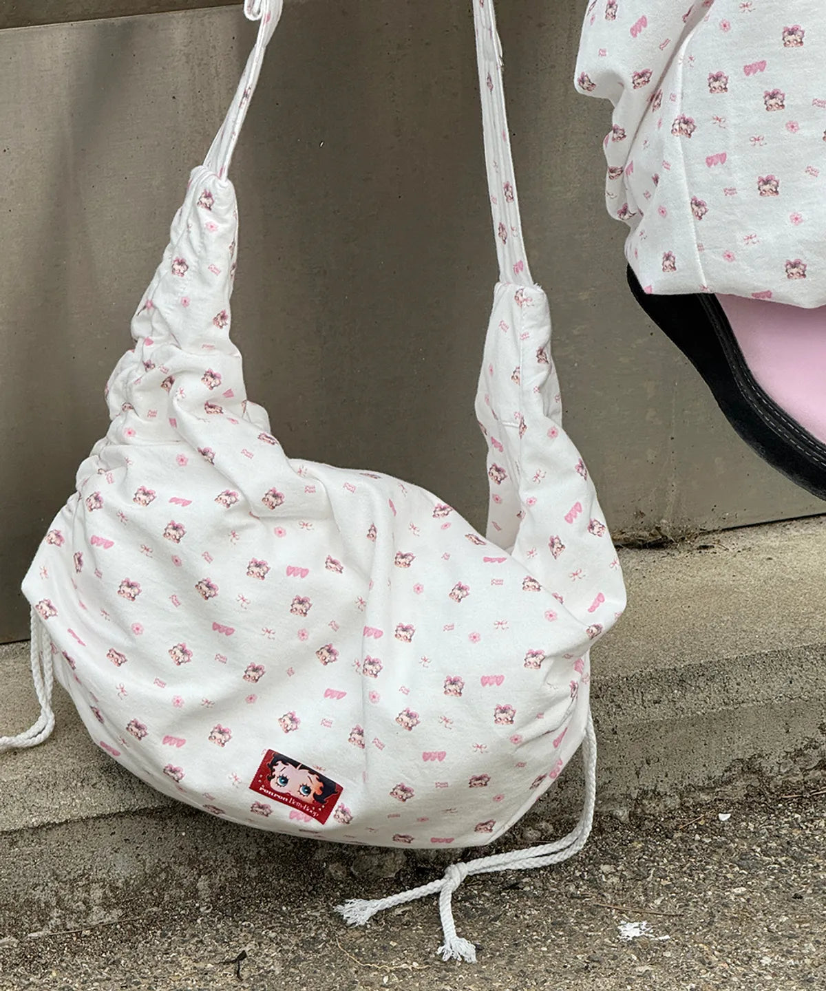 ronron BETTY BOOP PATTERN STRING CROSS BAG 2 colors RONRON  DKshop