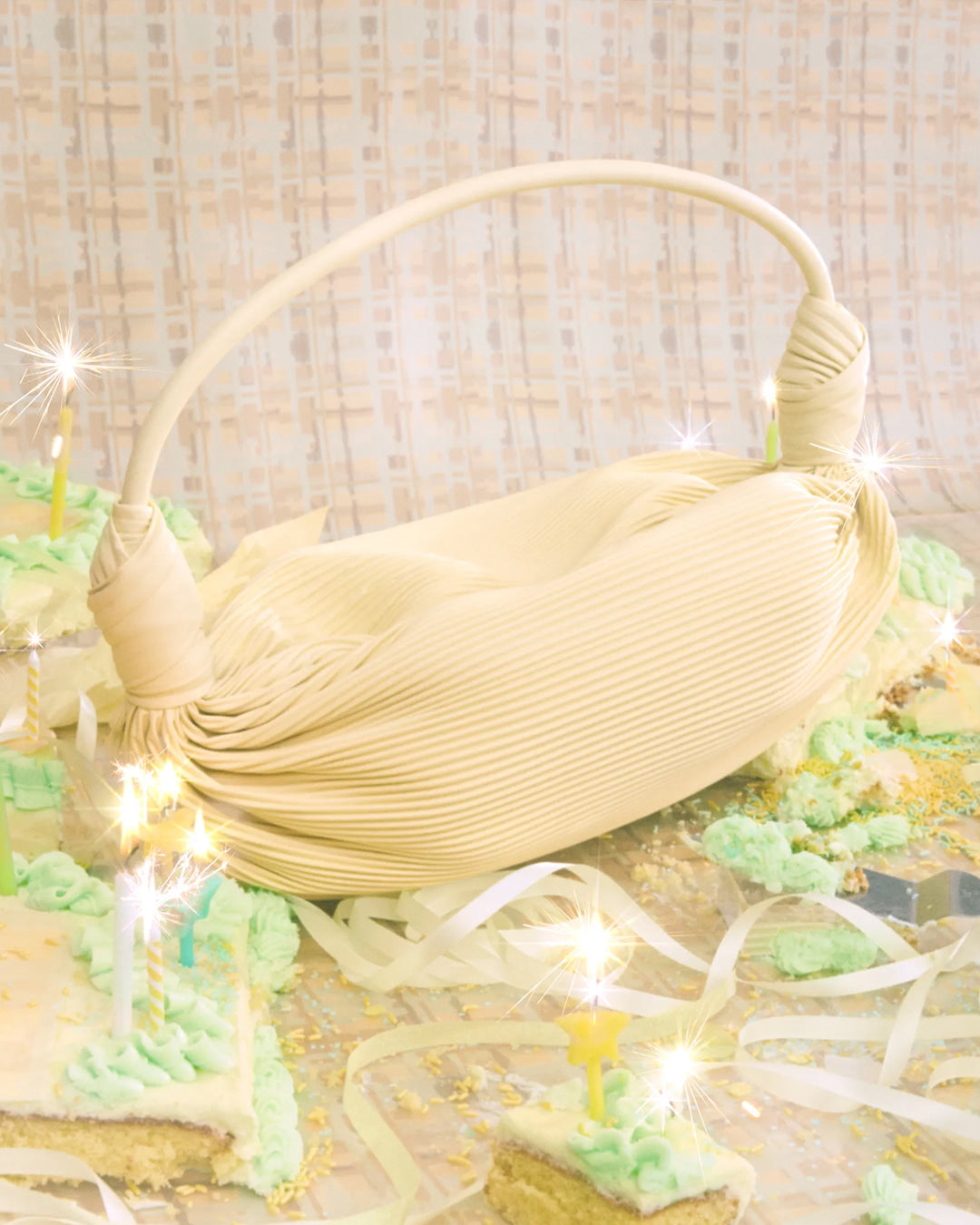 [STAND OIL X COLLINA STRADA] Wave Knot Bag STAND OIL  DKshop